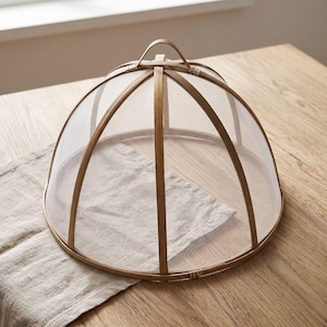 Round Bamboo Mesh Food Cover, Handwoven Bamboo Kitchen Dish Protector Dome for Meals, Fruit & Table Serving 12–16 Inch