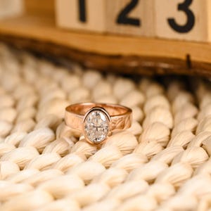 IGI Certificated Oval Lab Grown Diamond Engagement Ring, Solid Gold Promise Ring, Proposal Ring, Wedding Ring, Anniversary Gift for Women