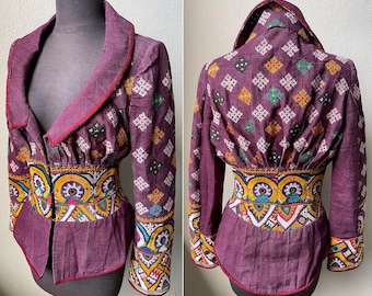 Unique Antique Rajasthan Tribal Hand Mirror Embroidered Kutch Hansiba Peplum Jacket
