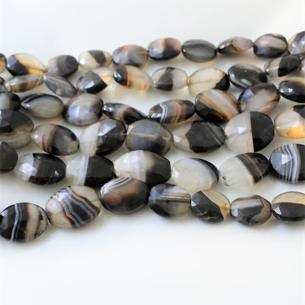 Banded Agate, White Agate, Brown Agate Beads, Center Drilled Agate, Faceted Oval Stones, Black Agate, Large Beads, Full Strand 11mm - 20mm