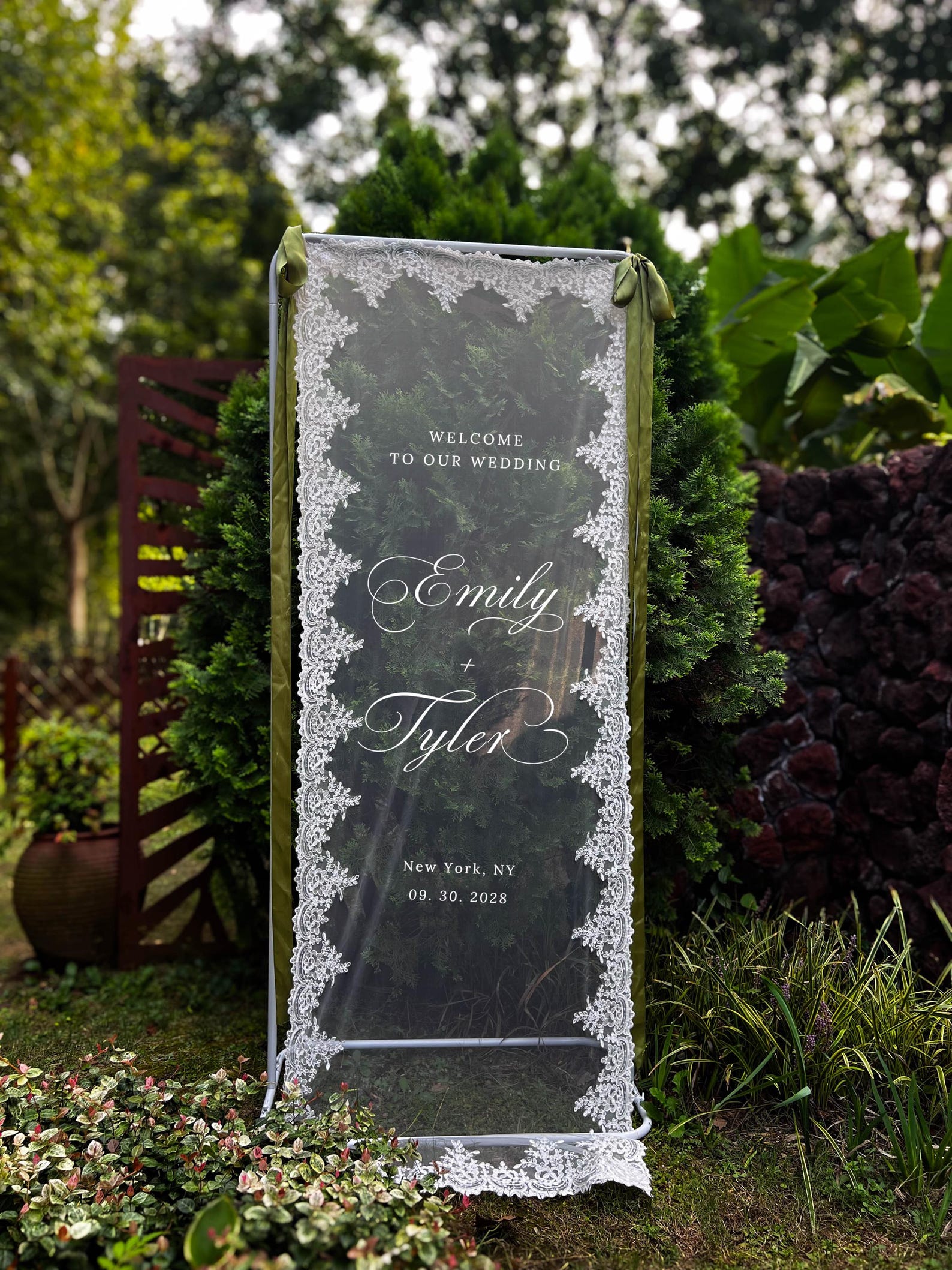 Romantic Lace Welcome Sign: Clear Sheer Tulle Wedding Signage, Fabric Ceremony Reception Signage Banner - 30x60 in / 75*150cm, Wedding 4