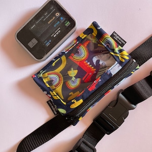 Kids Insulin Pump/Dexcom-cellphone Waist Pack with window-rainbow Dinos!