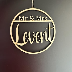 Chair sign for wedding, Mr & Mrs, customizable