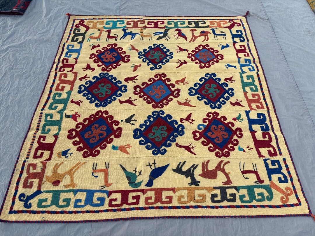 Uzbek Suzani Kilim Rug, 5'8x6'1, Beige Cream Floral Bird Embroidered ...