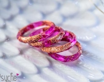 Resin ring, Fuschia and rose gold flakes faceted ring, Stacking Rings for women,stackable ring,Resin Jewelry, simple ring,minimalist jewelry