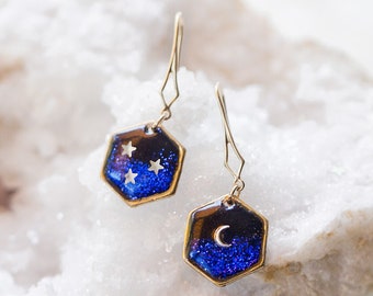 Star and moon earrings,geometric earrings,dangle earrings,celestial earrings,Hexagon Earrings,dainty jewelry,star earrings,geometric jewelry