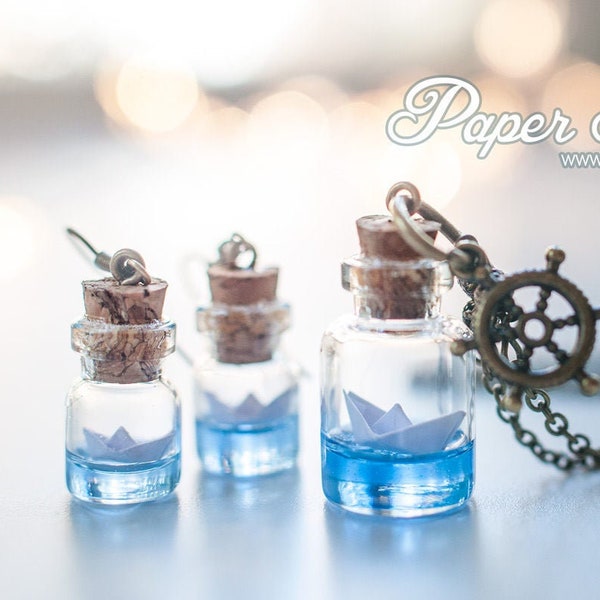 Paper boat bottle jewelry set, unique gift for women, summer jewelry, Miniature bottle pendant necklace, ocean jewelry, nautical jewelry