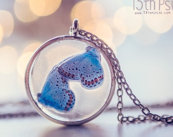 Blue butterfly necklace, butterfly jewelry, resin jewelry, unique gifts for her, tiny butterfly pendant, insect necklace, nature jewelry