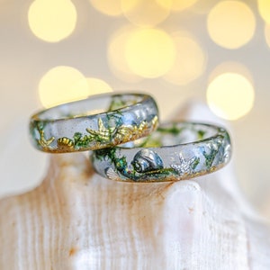 Ocean ring with tiny shells, statement resin ring, ocean inspired, cute moss ring, starfish jewelry, promise ring for her, mermaid jewelry