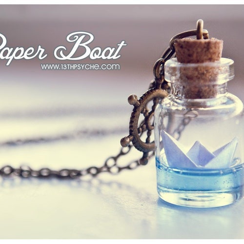 Collier bouteille bateau en papier bateau origami pendentif fiole en verre esprit voyage nautique bijoux cadeau