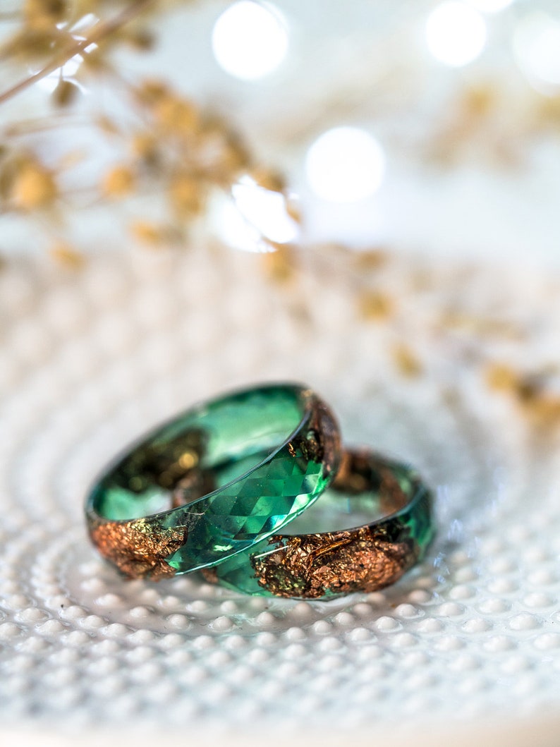 Green resin ring with rose gold flakes, thumb ring for men, unique jewelry for women, Resin Jewelry, mens ring, cute promise ring for her image 8