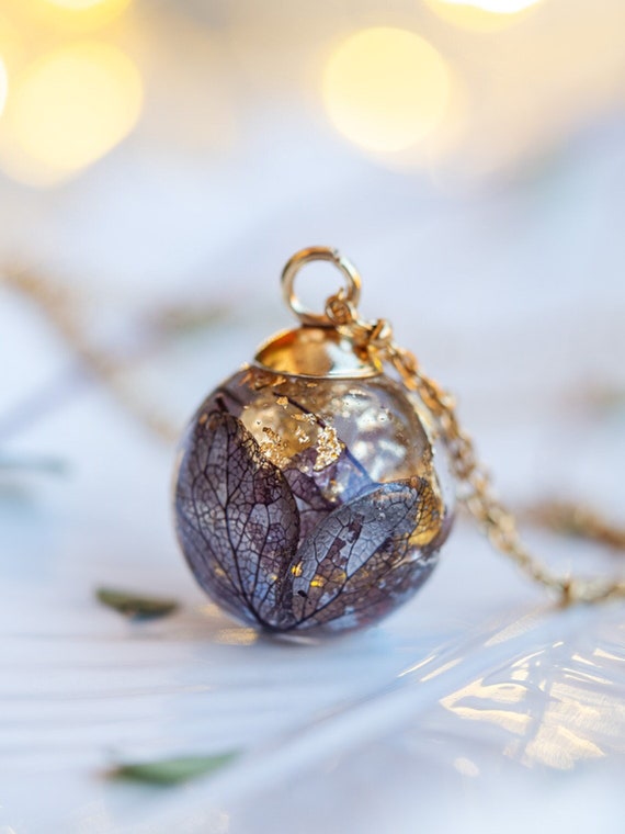 Dried Hydrangea Necklace Preserved Flower Gifts Bubble Fairy Necklace Flower Orb Necklace Real Flower Jewelry Pressed Flower Necklace Etsy