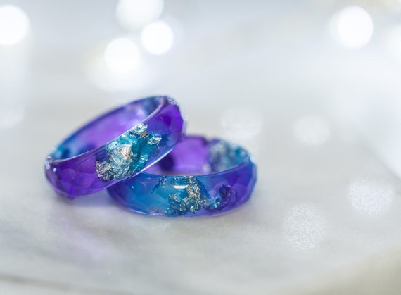 ヘイロー　ジターリング　チタニウム　パープル Amazon | 3カラット オーバル ヘイローリング CZ 婚約指輪