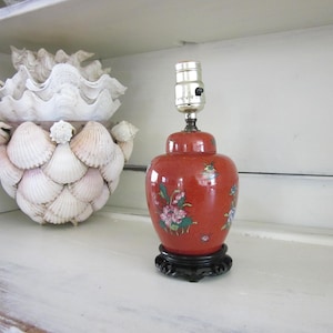 Vintage Satsuma Style Ginger Jar Lamp: Hand-Painted Floral Chinoiserie