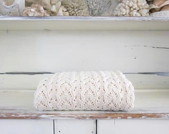 Vintage 100% Soft Spun Cotton IVORY Cable Knit Throw, Lion Crafters, Made in USA, cozy summer styling
