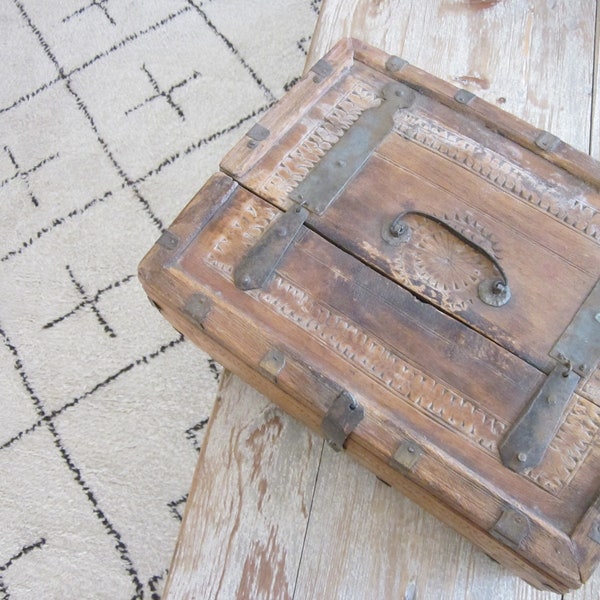 Vintage Hand-Carved wood and iron Tribal wedding Box, Pakistan, lidded wood chest, treasure chest, bohemian home decor, eclectic home decor