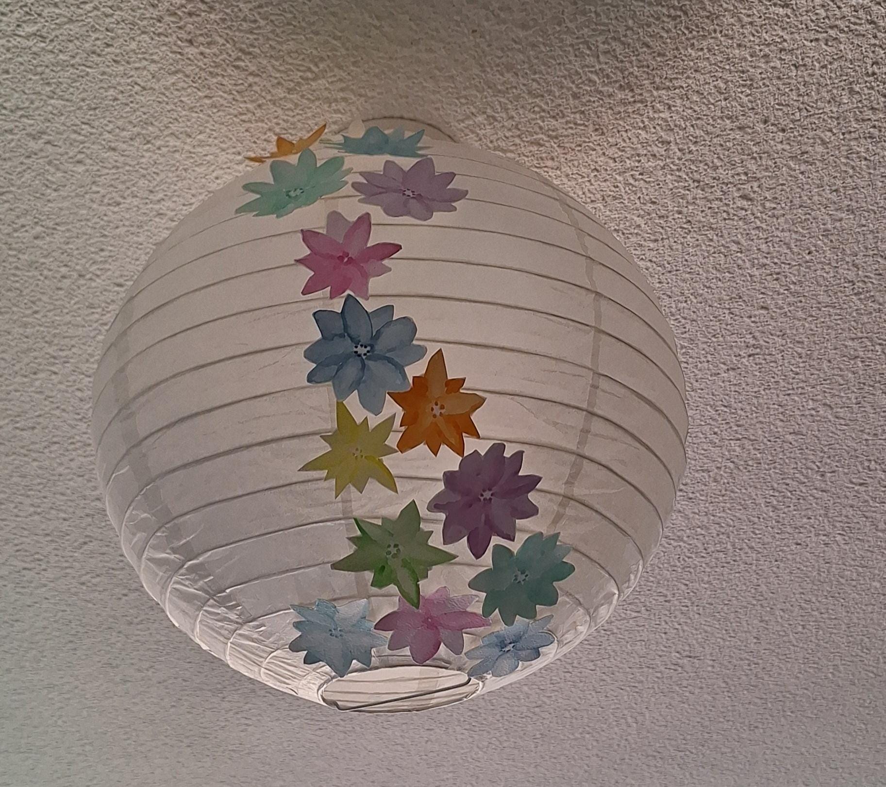 Abat-jour Fleuri Fait Main - Fond Gris Bleu, Motif Festonné, Diamètre 25 Cm (E27)