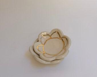 White and Gold Flower Dishes