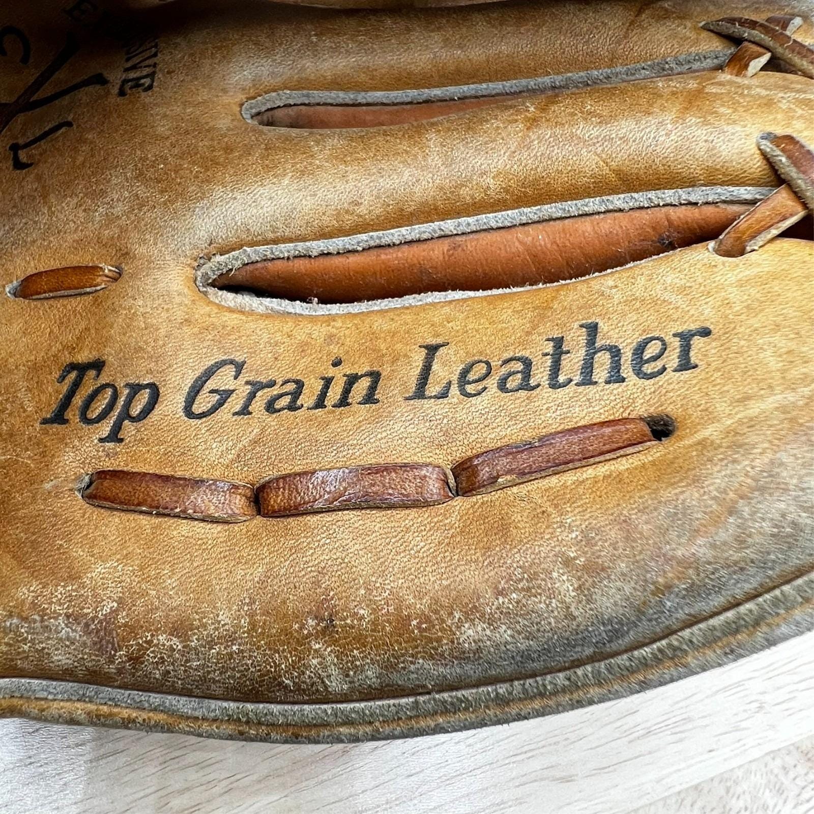 Hutch baseball glove - Etsy 日本