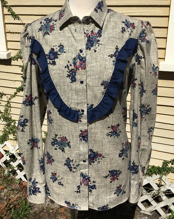 Western Ruffle Shirt With Pearl Snaps 