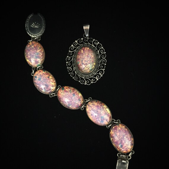 1950s Pink and Sterling Mexican Pendant and Brace… - image 8