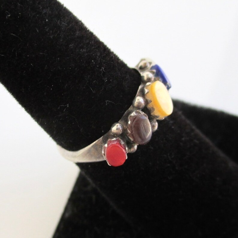 Sterling Silver Band Ring w Colorful Multi Stone Inlay Size 6 12 Vintage Southwest Worn