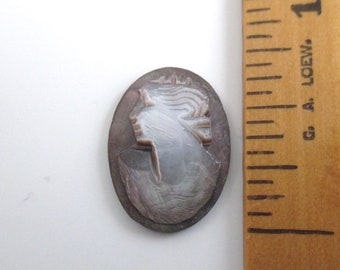 Hand Carved Cameo - Vintage / Antique Loose Carved Pearl or Abalone Cameo - 18mm X 13mm