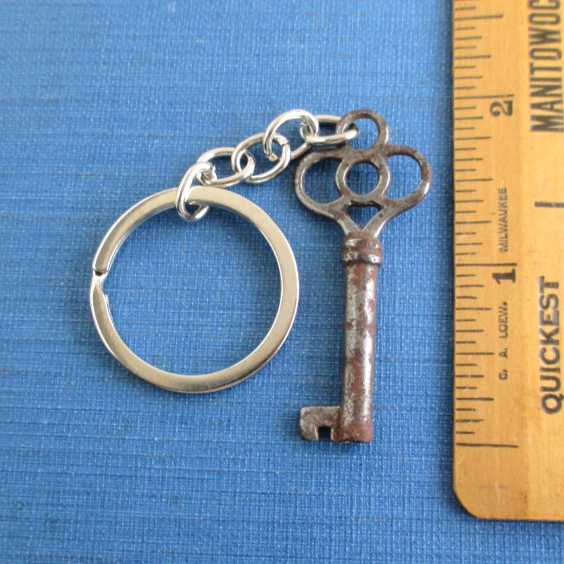 Skeleton Key Keychain Genuine Vintage Hollow Barrel Key W/ - Etsy