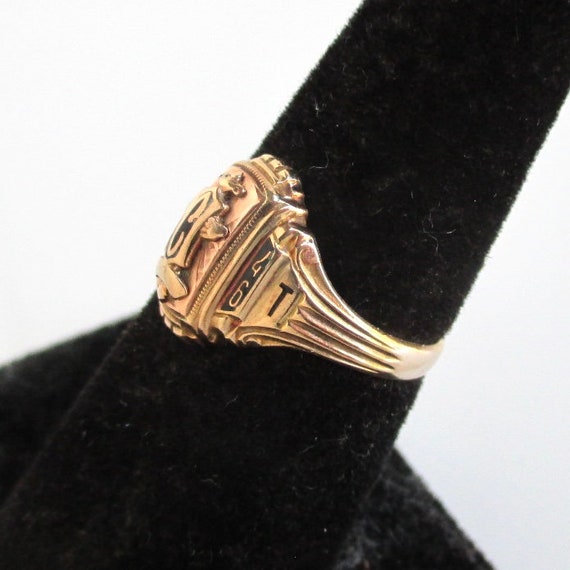 1946 10K Solid Gold Class Ring - Vintage Josten, Woman's