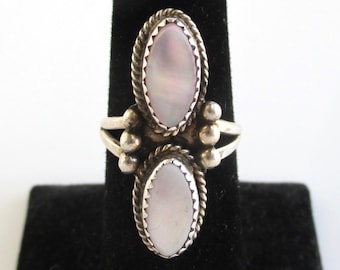 Native American Sterling Silver & Pearl / Abalone Ring - Vintage Southwest, Size 7 (Unpolished)