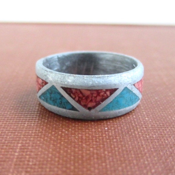 Red & Blue Stone Inlay Band Ring - Vintage Southwest Dark Silver Tone -  Size 6