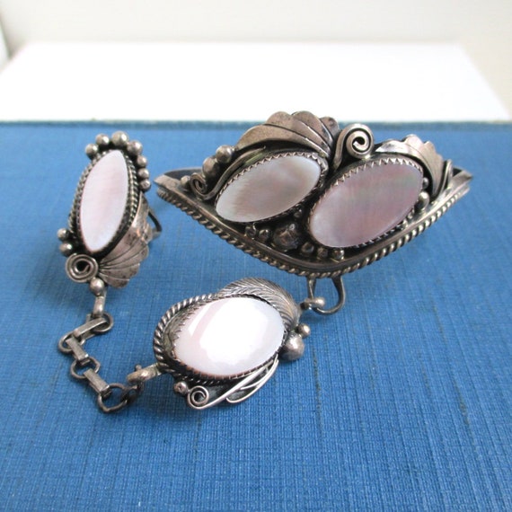 Justin morris 2024 navajo jewelry