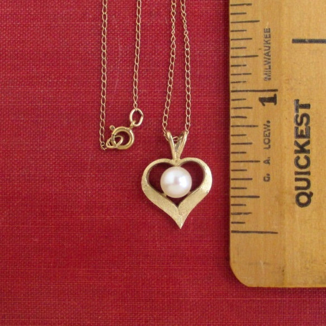 14K Solid Gold, Pearl & Heart Necklace W/ 17.5 14K Chain Vintage Etsy