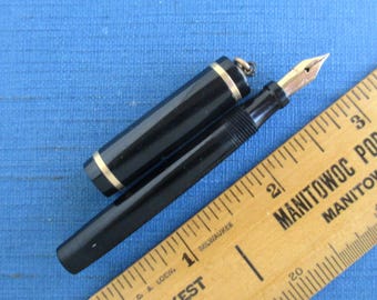 Lakeside Black & Gold Fountain Pen - Vintage / Antique Ring Top, 14K Nib, Lever Filling (Not Working)