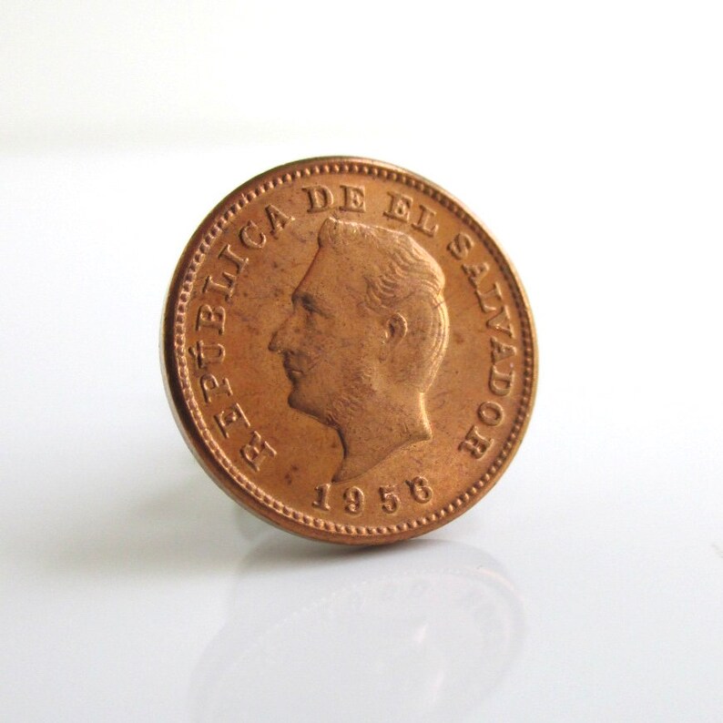 Repurposed 1 Centavo Republica de El Salvador Coin EL SALVADOR Coin Tie Tack Lapel Pin