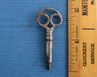 Antique Sewing Machine Key - Vintage, Tapered Triangle Head / Point ...