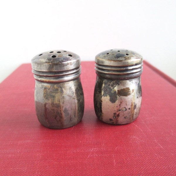 925 Sterling Silver Salt and Pepper Shakers - Vintage