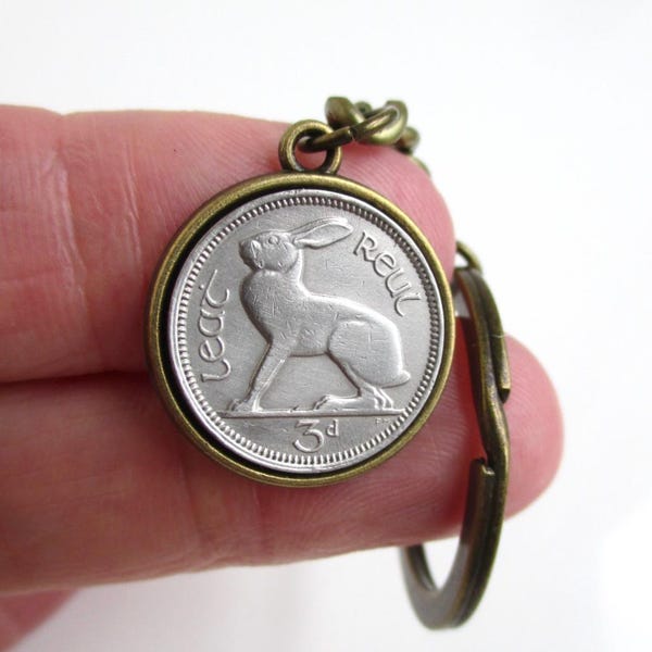 Irish Lucky Rabbit Coin Key Chain - Repurposed Vintage Eire Ireland 3p Silver Tone Coin Keychain / Fob (Gold Tone Setting)