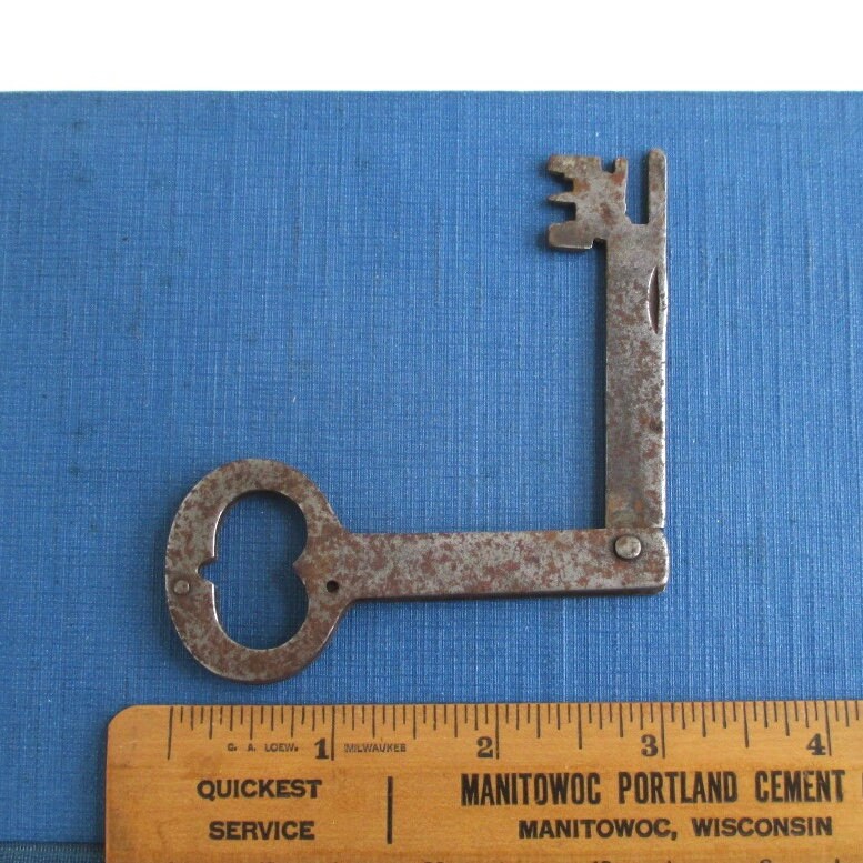 Home & Hobby vintage skeleton folding key Home Improvement