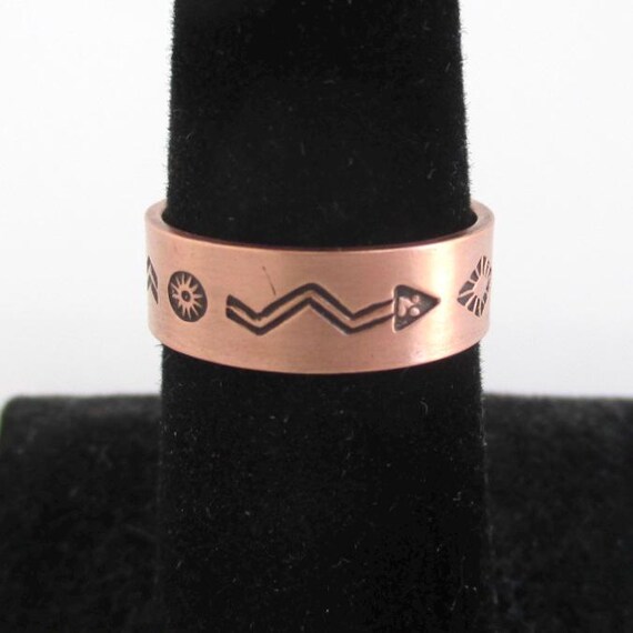 Solid Copper Southwest Band Ring w/ Arrow and Inc… - image 2