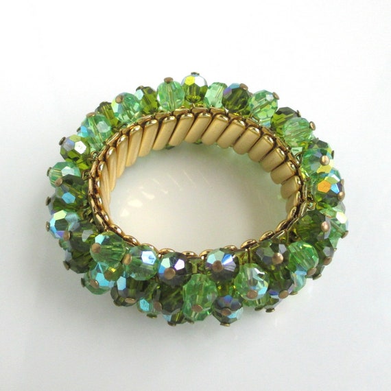 Green Aurora Borealis Stretch Bracelet - Vintage,… - image 3