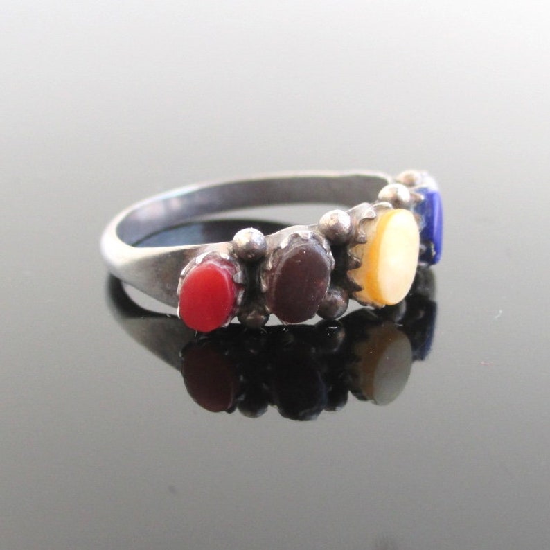 Sterling Silver Band Ring w Colorful Multi Stone Inlay Size 6 12 Vintage Southwest Worn