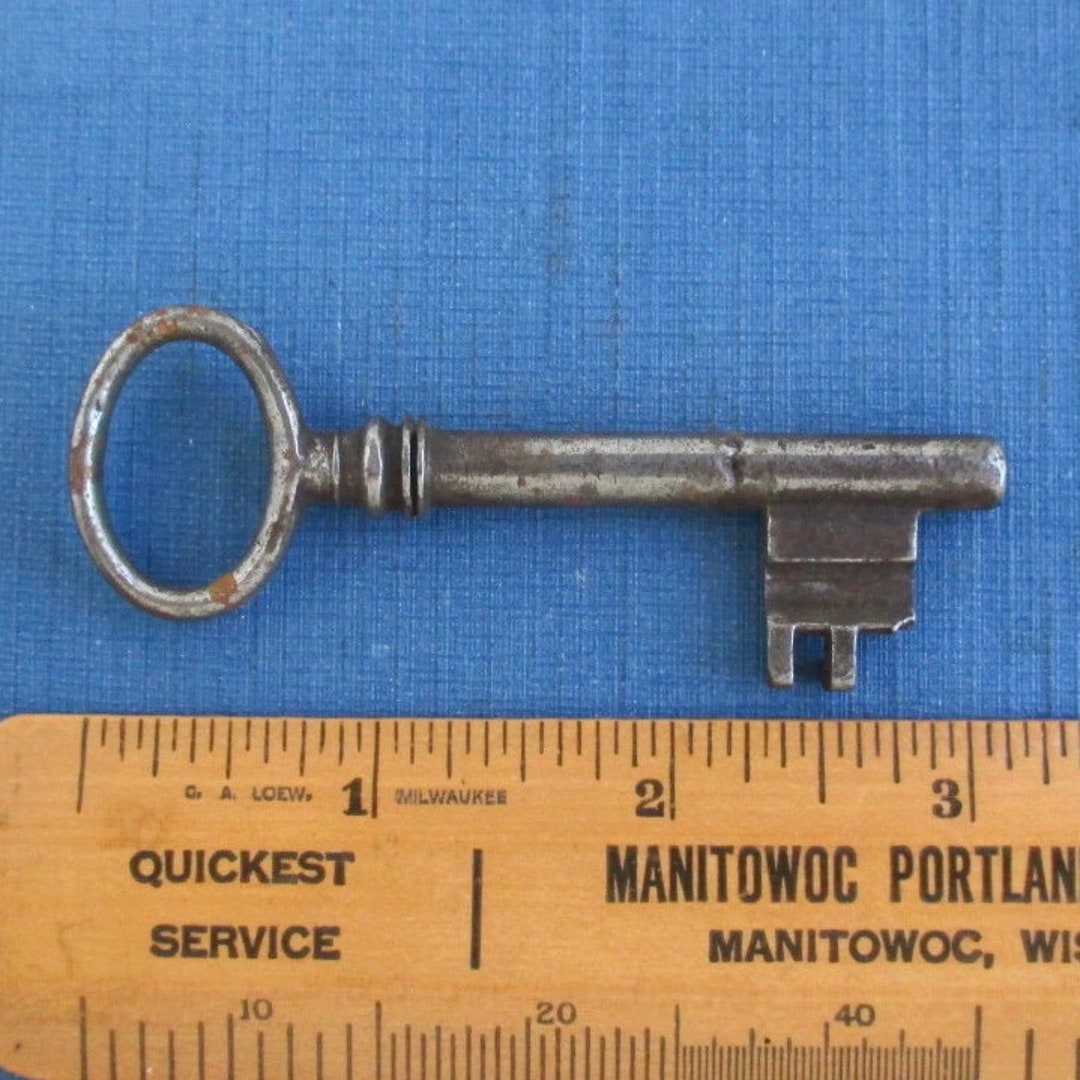 Antique Skeleton Key 3 1/8 Genuine Dark Silver Tone Etsy