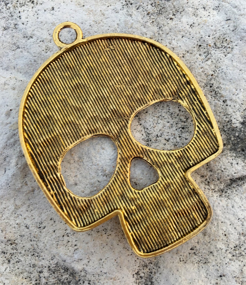 SKULL Large Shiny Gold Pewter Metal Ornate Pendant image 5