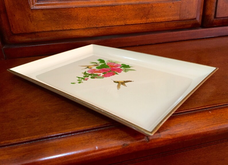 Otagiri Lacquerware Tray with Hummingbird and Floral Motif image 3