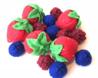 Felt food berry set, felt food, felt play food, play food, felt berry, play food berry, eco friendly toy, felt strawberry, felt food fruits