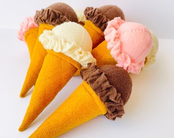 1 felt food ice cream cone, play food ice cream cone, pretend toy ice cream cone