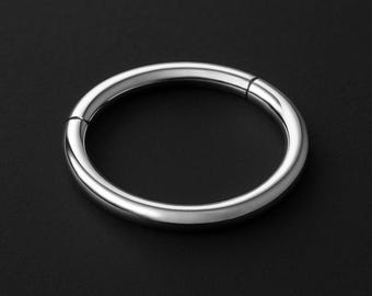 Titanium Clicker Ring in Classic Simple Style Septum Hoop Nose Clicker Daith Piercing Hoop and Earring for Looks Silver