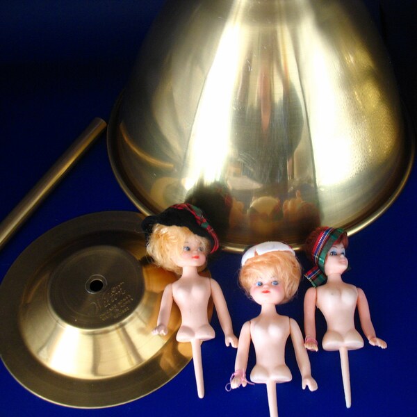 1971 WILTON 502-682 Doll Dress Cake Pan Gold Wonder Mold and Vintage Cupcake Doll Toppers