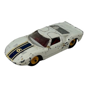 FORD GT 41 Lesney Matchbox Vintage Metal Toy Sports Car Made in England Racing Car Number 6